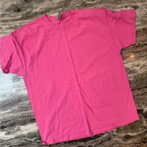 Gildan Vibrant Pink Short Sleeve Tee Mens Size XL